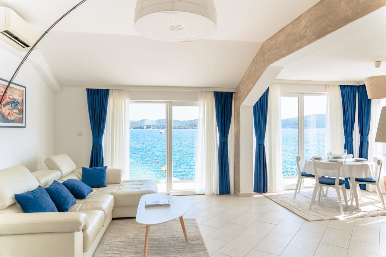 Seafront Apartments Tivat Bagian luar foto