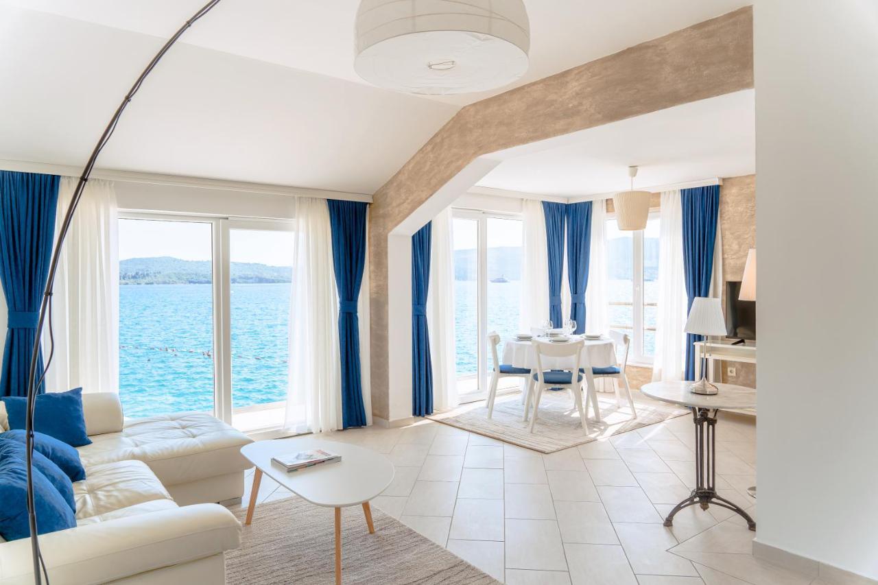 Seafront Apartments Tivat Bagian luar foto
